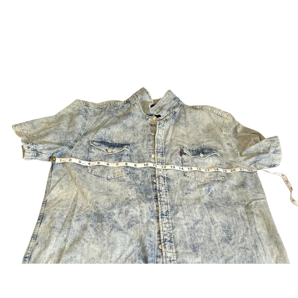 Levi's XL Light Wash Chambray Denim Shirt Men's Short Sleeve Button Up Western - Picture 4 of 5